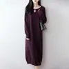 Vestido de punto de lana pura con cuello redondo y botones de perla para mujer, otoño e invierno, elegante, holgado, corte recto, vestido midi hasta la rodilla