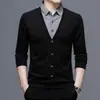 Estilo Nuevo Primavera y Otoño Camisa de Dos Piezas Falsas para Hombre Cuello de Camisa Tejido de Punto Cardigan de Botones Casual de Negocios Estilo Coreano Ropa para Hombre