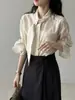 Elegante blusa única estilo francês com gola lenço e mangas compridas, nova blusa de alta qualidade para outono 2026, feminina