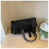 Bolsa transversal casual, resistente à água, em tecido Oxford, estilo de rua japonês, alça de ombro larga, design cilíndrico, popular entre estudantes