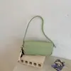 Bolsa de Ombro para o Dia a Dia de Alta Qualidade para Mulheres 2026 Nova Moda Popular de Outono Nicho Versátil Bolsa de Ombro Único Transversal
