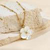 Nuevo collar de perlas de acero inoxidable con forma de flor de concha para mujer, chapado en oro, cadena de perlas de alta calidad, collar transfronterizo