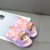 2025 Novos Sapatos de Verão para Meninos e Meninas Bebês Desenho Animado Antiderrapante Solado Macio para Passeio Bebê Atacado