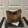 Otoño 2026 Nuevo Elegante y Versátil Gran Capacidad para Viajes Diarios Diseño de Nicho Bolso de Hombro Tote Transfronterizo