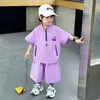Nuevo Traje Deportivo para Niños 2026 Verano Conjunto de Dos Piezas de Manga Corta para Niños Pequeños Ropa Infantil Moderna Transfronteriza