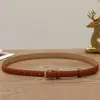 Cinturón delgado nuevo para mujer para decorar con faldas, cinturón estrecho de cuero para mujer, adecuado para jeans, simple y versátil, estilo coreano