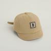 Sombrero nuevo de Primavera y Otoño gorra de béisbol linda para bebé estilo coreano letra M para niños y niñas color liso visera corta gorra de visera