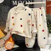Conjunto de Terciopelo Grano de Nieve para Niños Mayores, Ropa de Casa Cálida para Niñas Otoño e Invierno, Pijamas Gruesos con Forro de Felpa para Niños Venta al por Mayor
