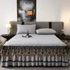 Nueva falda de cama hecha de algodón crudo con algodón de soja, falda de cama bordada gruesa con diseño de corazón, pieza única o juego de tres piezas