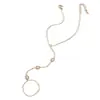 Pulsera de Cadena para Dedo con Forma de Lágrima de Nicho Estilo Europeo y Americano, Exquisita y Versátil, Joyería Integrada de Cadena para Dedo Estilo Lujo Ligero