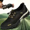 Zapatos Hombre 2025 Verano Nueva Moda Zapatos Casuales de Malla Transpirable Huecos Transpirables Zapatos para Exteriores para Vadear