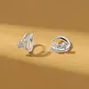 Aretes Redondos de Estrella con Circonita Bañados en Oro Real de 18K, Aretes Personalizados de Estilo Fresco de Nicho, Lujo Accesible y Aretes de Alta Gama