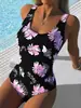 Traje de baño de una pieza sexy para vacaciones en la playa de verano 2027, comercio exterior transfronterizo, traje de baño de triángulo para mujer