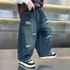 Roupas de Primavera e Outono para Meninos Calças Jeans Rasgadas Estilo Coreano Infantis Bonitas Largas Modernas Frescas Casuais Calças de Bebê Modernas