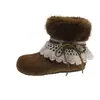 Botas de Neve Peludas para Mulheres 2025 Inverno Novo Estilo Forradas com Lã Quentes com Cadarço Amarrar Solado Grosso Moda Botas Curtas Quentes
