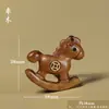 Sandalia del Año del Caballo Caballo Tallado en Sándalo Caballo Mecedora Colgante con Borla Encanto para Bolso Llavero del Caballo del Zodiaco con Cuerda Tejida