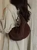 Bolso de Suede Retro Bajo el Brazo 2026 Nuevo Casual de Alto Valor Moderno Versátil Bolso de Media Luna Bolso de Hombro de Lujo Ligero
