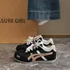 2026 Zapatos Blancos Mujer Otoño Nuevo Estilo Versión Coreana ins Estudiante Femenina Casual Deportivos Versátiles Zapatos de Tabla Estilo Callejero