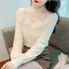 Camiseta Base de Encaje Hermosa Engrosada para Mujer, Nuevo Estilo Otoño e Invierno, Top de Malla Hueca Forrado de Felpa, Estilo Coreano, Elegante y Adelgazante