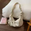 2026 Nova Bolsa Transversal Estilo Coreano Ins Estilo Preguiçoso Bolsa de Ombro Feminina Bolsa Croissant de Bolinhas Leve de Grande Capacidade