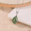 Yi Lu Yin Plata de Ley S925 Jade Hetian Esmeralda Forma de Gota de Agua Colgante Temperamento Moda Versátil Simple Nuevo Colgante Chino