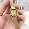 Reloj de Cuarzo Vintage de Nicho para Mujer, Elegante Modelo Nuevo, Más Vendido, Venta Directa del Fabricante, Exportación