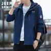 Chaqueta con capucha para hombre, nueva de Otoño 2025, estilo Primavera, ligera, tendencia de moda para hombre, Chaqueta Abrigo #