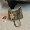 Bolsa transversal de couro macio elegante e estilosa para mulheres, grande capacidade, novo modelo 2026, bolsa de ombro casual e versátil para o dia a dia.