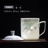 Caneca de Escritório Exquisita Pintada à Mão Porcelana Branca de Jingdezhen Caneca de Chá Pastel Caneca de Água Doméstica de Cerâmica com Tampa Caneca de Chá Grande