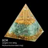 Pirámide de Cristal Natural de 8 cm Decoración Creativa para el Hogar Adorno Artesanal Bola de Cristal Envuelto en Resina Pirámide de Resina