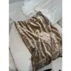 Recomendación PrincipalColección Nueva Primavera Temprana Yuran 26: Terciopelo de Seda de Tejido Denso Corte Diagonal Satén Brillante Flor de Hielo Terciopelo Falda Sirena