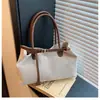 Moderna 2025 Novo Estilo Combinação de Cores Retrô Grande Capacidade Bolsas de Ombro de Lona para o Dia a Dia Bolsas de Mão Grandes para Mulheres