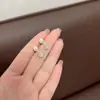 Pendientes Exquisitos de Esfera de Perla con Incrustaciones de Diamantes Estilo Coreano Diseño de Nicho Lujo Ligero Único Explosivo Joyería para Orejas Versátil