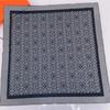 Nueva versión coreana de la versión de mesa que combina con todo, impresa, 90% sarga gruesa, cuadrada, bufanda de moda para mujer, chal, bufanda multifuncional, venta al por mayor