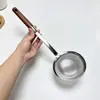 Espumadera de acero inoxidable al por mayor, espumadera de una pieza para espuma, espumadera para aceite de olla caliente, filtro de aceite, separador de aceite, malla de filtro, cuchara para retirar espuma