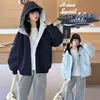 Jaqueta Infantil Dupla Face Primavera e Outono 2026 Nova Moda Casaco Infantil para Crianças Maiores Corta-Vento com Capuz para Primavera