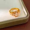 Anel Oval Geométrico Estilo Palácio com Cravação de Zircônia, Anel de Nicho de Luxo, Joias de Moda Exquisite de Luxo Leve Atacado
