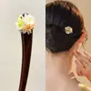Pasador de Madera Nuevo Estilo Chino Pasador de Pelo Estilo Antiguo Pasador de Pelo para Mujer Alta Calidad Sentido de Suzuki Orquídea Estilo Nacional Combinación Falda de Cara de Caballo Pelo Pasador de Pelo