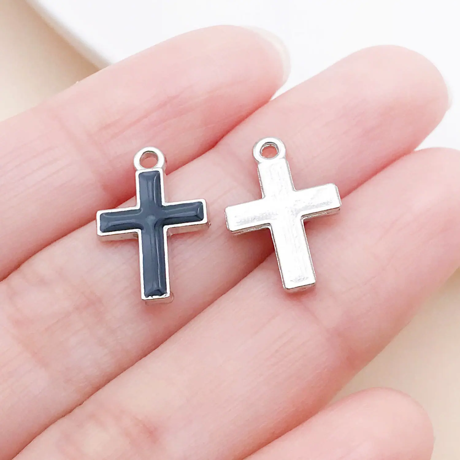 23971-J-白K黑色滴油锌合金十字架16x11x1mm-
