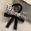 Nova Faixa de Cabeça com Laço Floral, Faixa de Cabelo Fashion com Design de Pérolas, Alta Elasticidade e Versátil para Coque