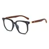Gafas de Montura Cuadrada de Prescripción a la Moda, Sencillas, Retro, Artísticas, con Remaches, Versátiles para el Trayecto Diario, Se Pueden Personalizar con Lentes de Prescripción, Estilo Casual, Modernas