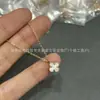 Collar de Trébol de Cuatro Hojas Versión Alta V Oro para Mujer Chapado en Oro de 18K es una Pulsera Cadena Clavicular Ágata Calcedonia Rojo Rosa Ojo de Tigre