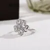 Anillo Giratorio de Trébol de Cuatro Hojas de Artesanía Fina Estilo TikTok Transfronterizo para Mujeres, Anillo Abierto Versátil de Moda para Dedo Índice, Estilo Popular