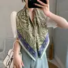 Bufanda cuadrada grande de seda de 90 cm, estampado versátil, chal con temperamento, venta al por mayor, bufanda de sarga de seda simple y moderna para mujer