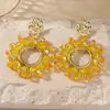 Brincos de Flor de Cristal Novos para Outono e Inverno, Luxo Acessível e Sensação de Alta Qualidade, Brincos Tecidos à Mão, Brincos Elegantes da Moda Europeia e Americana para Mulheres