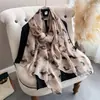 Nueva Moda Estampado Leopardo Hilo París Bufanda Estampada Bufanda de Algodón Fina Tipo Jersey Bufanda Mujer Estilo Spice Girl Chal Transfronterizo