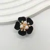 Nuevos botones de cuello serie floral de comercio exterior, botones de puño de camisa de diseño simple, botones decorativos versátiles y exquisitos para la ropa