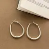 Pendientes Geométricos Mate Exagerados de Flor de Metal de Moda para Mujer, Pendientes de Moda de Personalidad Única de Nicho de Alta Gama