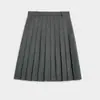 En Stock CesM1U Desfile de Moda Estilo Intelectual Elegante Falda Midi Plisada y Shorts Florales Invierno 2026