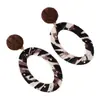 Pendientes de Acero con Aguja Ovalada Cortados Estampado Leopardo Tela Europea y Americana Otoño e Invierno Pendientes Maillard Elegantes Exagerados de Gama Alta para Mujeres